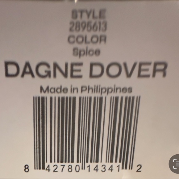 BRAND NEW W/ TAGS Dagne Dover Mara Phone Sling Bag. 7.5" L x 1.5" W x 4.5" H - Picture 4 of 4